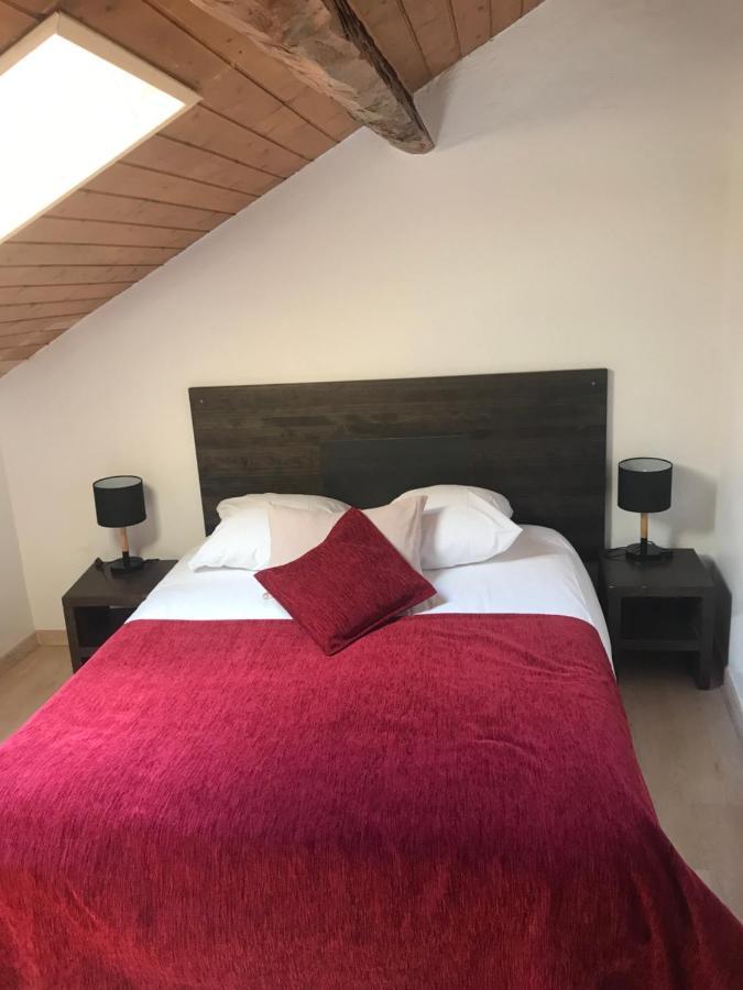 Charmant Appartement Dans Le Village/Coqueto Apartamento En El Pueblecito La Cabanasse ภายนอก รูปภาพ